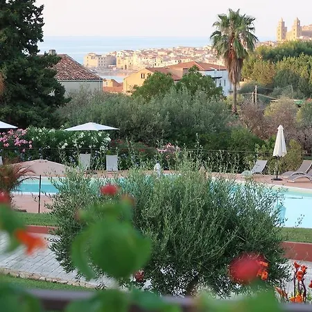 In Casa Вілла Чефалу