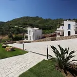 In Casa فيلة