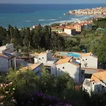 فيلة In Casa تْشيفالو
